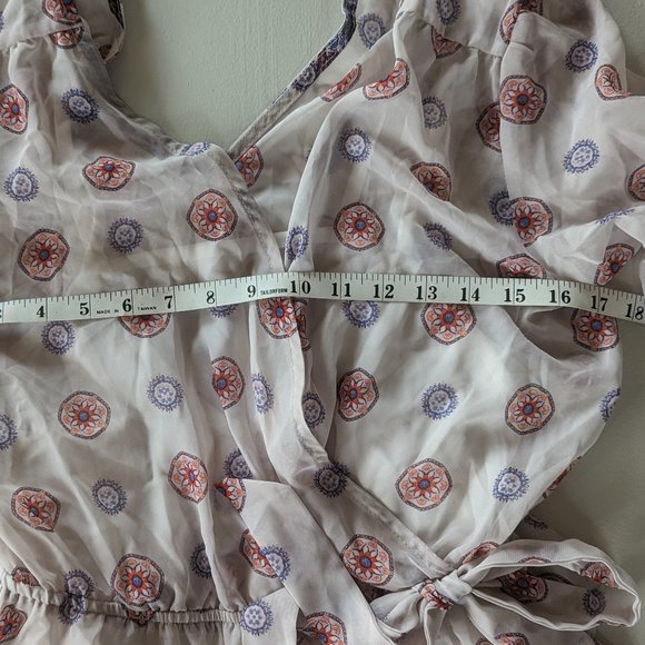 Maurices Spring/Summer Blouse w/ Cami Size Small - Picture 3 of 11